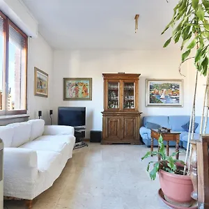 La Tua Casa A Con Parcheggio Privato Per 2 Auto Florenz