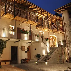 Del Castello 2*, Tirano Italien